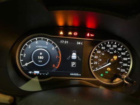 NISSAN Versa Sedan 1.6 16V 4P FLEX EXCLUSIVE XTRONIC AUTOM�TICO CVT, Foto 18