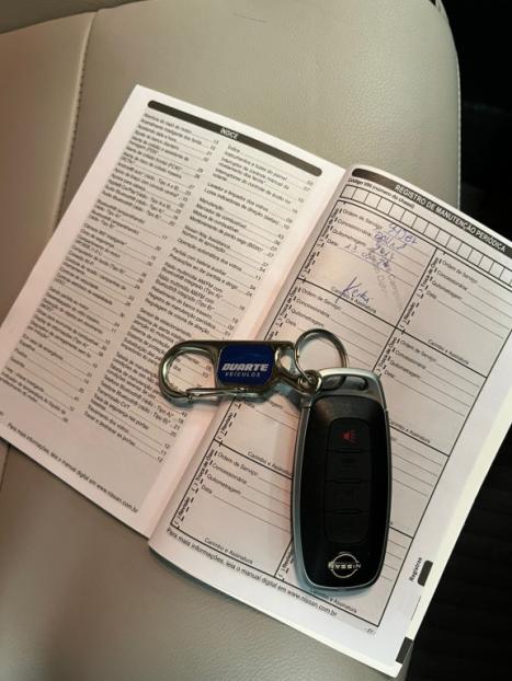 NISSAN Versa Sedan 1.6 16V 4P FLEX EXCLUSIVE XTRONIC AUTOM�TICO CVT, Foto 19