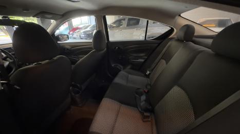 NISSAN Versa Sedan 1.0 4P FLEX S, Foto 13