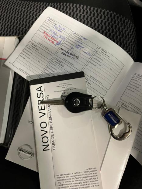 NISSAN Versa Sedan 1.6 16V 4P FLEX SV, Foto 17