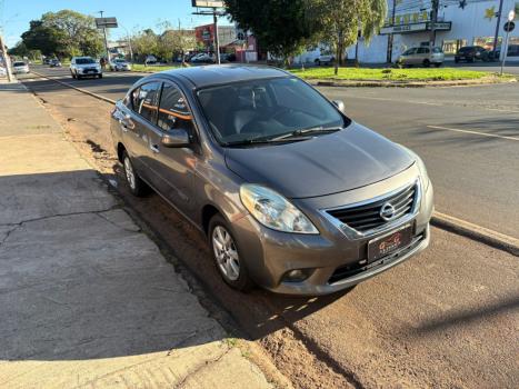 NISSAN Versa Sedan 1.6 16V 4P FLEX SL, Foto 1