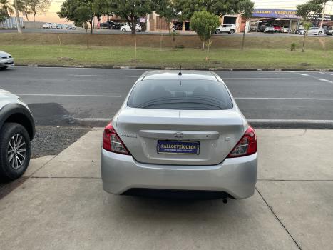 NISSAN Versa Sedan 1.0 4P FLEX S, Foto 6