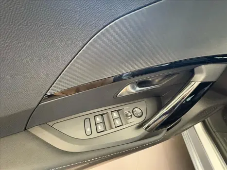 PEUGEOT 2008 1.0 12V 4P FLEX TURBO 200 ACTIVE AUTOMÁTICO CVT, Foto 17 PEUGEOT 2008 1.0 12V 4P FLEX TURBO 200 ACTIVE AUTOMÁTICO CVT, Foto 17