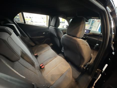 PEUGEOT 2008 1.0 12V 4P FLEX TURBO 200 ACTIVE AUTOM�TICO CVT, Foto 8