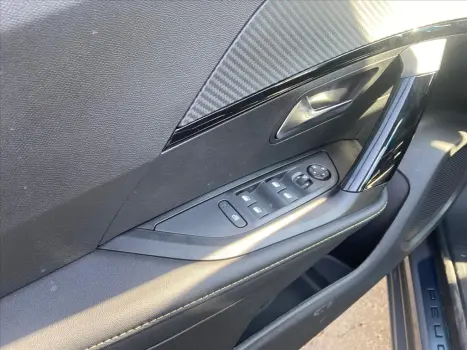 PEUGEOT 2008 1.0 12V 4P FLEX TURBO 200 GT AUTOM�TICO CVT, Foto 13