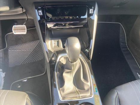 PEUGEOT 2008 1.0 12V 4P FLEX TURBO 200 GT AUTOM�TICO CVT, Foto 19