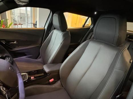 PEUGEOT 2008 1.0 12V 4P FLEX TURBO 200 ALLURE AUTOM�TICO CVT, Foto 16