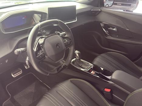 PEUGEOT 2008 1.0 12V 4P FLEX TURBO 200 GT AUTOM�TICO CVT, Foto 7