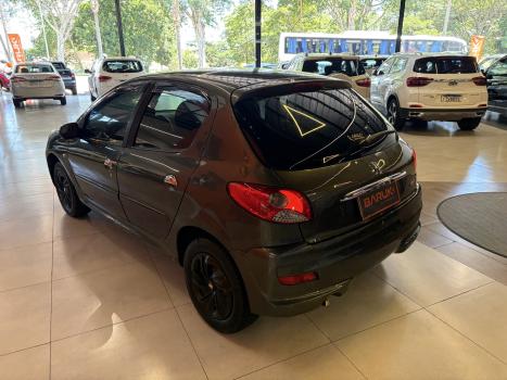 PEUGEOT 207 Hatch 1.6 16V 4P QUIKSILVER FLEX, Foto 5