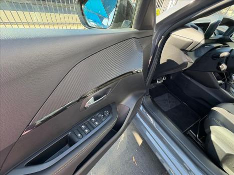 PEUGEOT 208 1.0 12V 4P FLEX GT TURBO 200 AUTOMTICO CVT, Foto 9