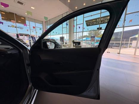 PEUGEOT 208 1.0 12V 4P FIREFLY FLEX ACTIVE, Foto 17