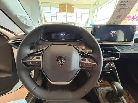 PEUGEOT 208 1.0 12V 4P FLEX ALLURE TURBO 200 AUTOM�TICO CVT, Foto 10