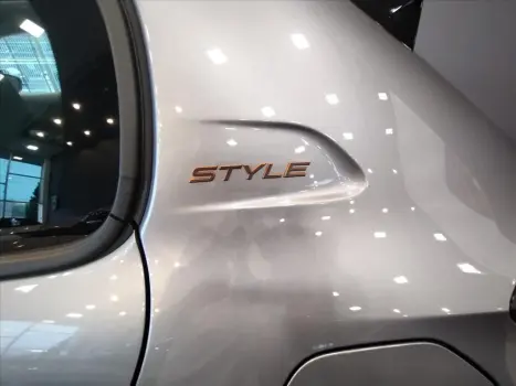 PEUGEOT 208 1.0 4P FLEX FIREFLY STYLE, Foto 10