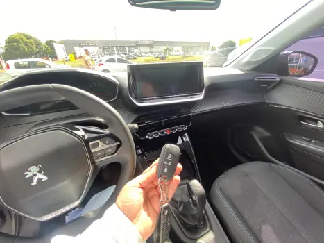 PEUGEOT 208 1.0 4P FLEX FIREFLY STYLE, Foto 18
