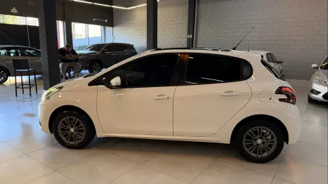 PEUGEOT 208 1.6 16V 4P FLEX ALLURE AUTOM�TICO, Foto 14