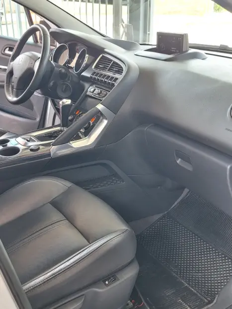 PEUGEOT 3008 1.6 16V 4P GRIFFE THP TURBO AUTOMTICO, Foto 8