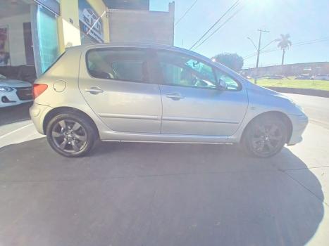 PEUGEOT 307 Hatch 1.6 16V 4P FLEX PRESENCE, Foto 5