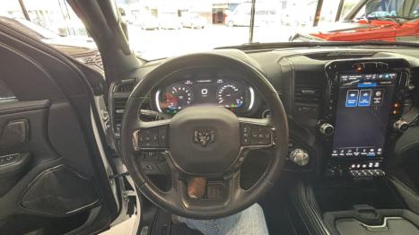 RAM 1500 5.7 V8 LIIMITED CABINE DUPLA 4X4 AUTOM�TICO, Foto 9