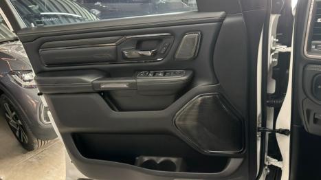 RAM 1500 5.7 V8 LIIMITED CABINE DUPLA 4X4 AUTOM�TICO, Foto 16