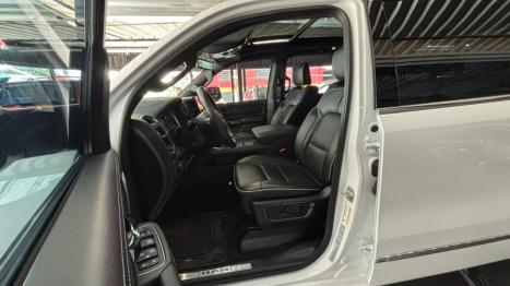 RAM 1500 5.7 V8 LIIMITED CABINE DUPLA 4X4 AUTOM�TICO, Foto 17