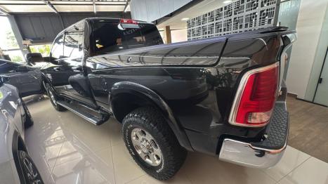 RAM 2500 6.7 I6 24V SLT CABINE DUPLA TURBO DIESEL LARAMIE 4X4 AUTOMTICO, Foto 2