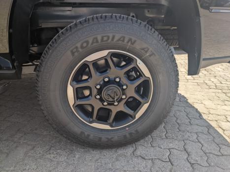 RAM 2500 6.7 I6 24V SLT CABINE DUPLA TURBO DIESEL LARAMIE 4X4 AUTOMTICO, Foto 14