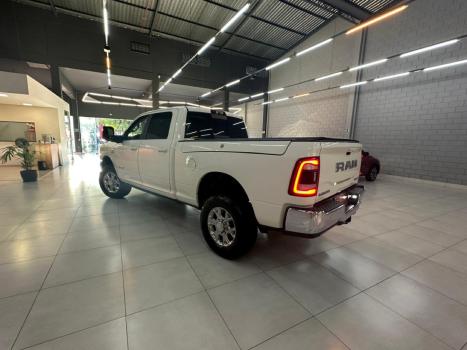 RAM 2500 6.7 I6 24V SLT CABINE DUPLA TURBO DIESEL LARAMIE 4X4 AUTOMÁTICO, Foto 8 RAM 2500 6.7 I6 24V SLT CABINE DUPLA TURBO DIESEL LARAMIE 4X4 AUTOMÁTICO, Foto 8