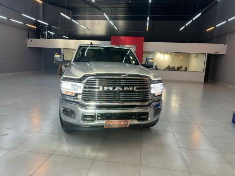 RAM 2500 6.7 I6 24V SLT CABINE DUPLA TURBO DIESEL LARAMIE 4X4 AUTOMÁTICO, Foto 10 RAM 2500 6.7 I6 24V SLT CABINE DUPLA TURBO DIESEL LARAMIE 4X4 AUTOMÁTICO, Foto 10