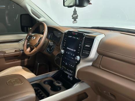 RAM 2500 6.7 I6 24V SLT CABINE DUPLA TURBO DIESEL LARAMIE 4X4 AUTOMÁTICO, Foto 18 RAM 2500 6.7 I6 24V SLT CABINE DUPLA TURBO DIESEL LARAMIE 4X4 AUTOMÁTICO, Foto 18