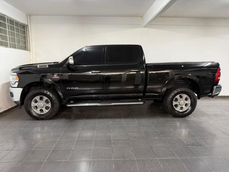 RAM 2500 6.7 I6 24V SLT CABINE DUPLA TURBO DIESEL LARAMIE 4X4 AUTOMTICO, Foto 8