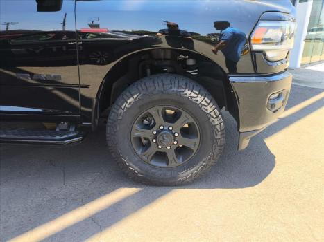 RAM 2500 6.7 I6 24V SLT CABINE DUPLA TURBO DIESEL NIGHT EDITION 4X4 AUTOMTICO, Foto 8