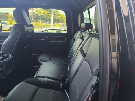 RAM 2500 6.7 I6 24V SLT CABINE DUPLA TURBO DIESEL NIGHT EDITION 4X4 AUTOMTICO, Foto 13