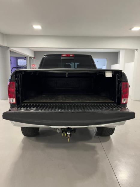 RAM 2500 6.7 I6 24V SLT CABINE DUPLA TURBO DIESEL LARAMIE 4X4 AUTOM�TICO, Foto 9