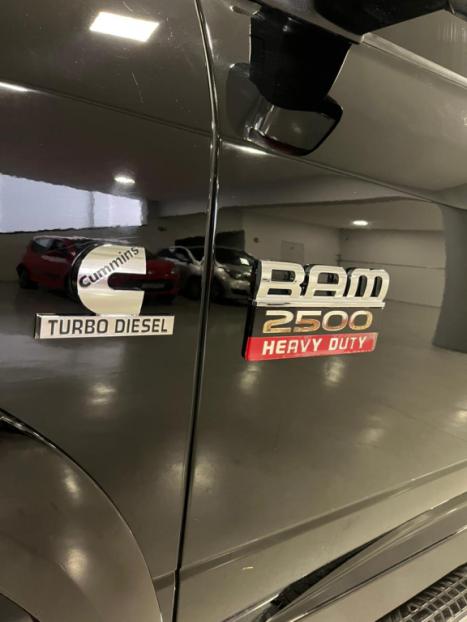 RAM 2500 6.7 I6 24V SLT CABINE DUPLA TURBO DIESEL LARAMIE 4X4 AUTOM�TICO, Foto 20