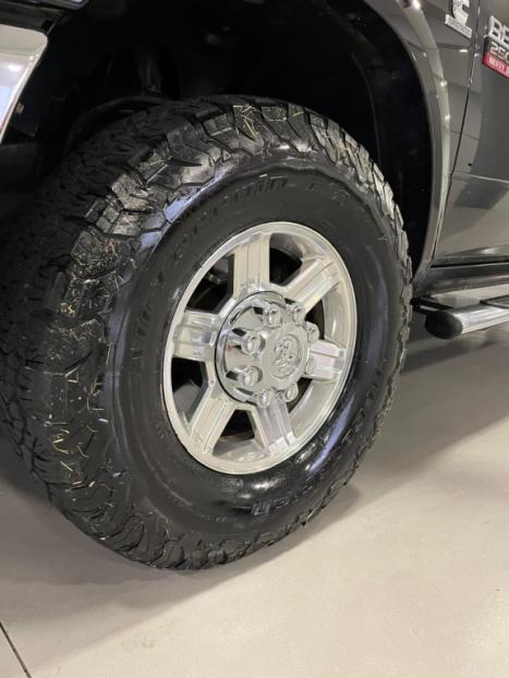 RAM 2500 6.7 I6 24V SLT CABINE DUPLA TURBO DIESEL LARAMIE 4X4 AUTOM�TICO, Foto 21