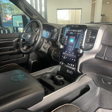 RAM 2500 6.7 I6 24V SLT CABINE DUPLA TURBO DIESEL NIGHT EDITION 4X4 AUTOM�TICO, Foto 10
