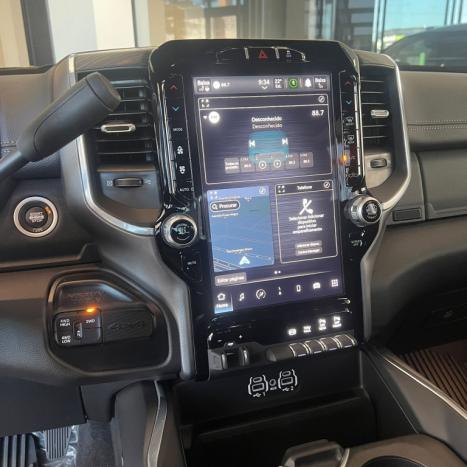 RAM 2500 6.7 I6 24V SLT CABINE DUPLA TURBO DIESEL NIGHT EDITION 4X4 AUTOM�TICO, Foto 13