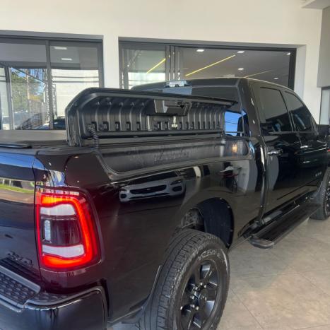 RAM 2500 6.7 I6 24V SLT CABINE DUPLA TURBO DIESEL NIGHT EDITION 4X4 AUTOM�TICO, Foto 19