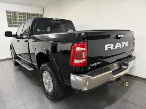 RAM 2500 6.7 I6 24V SLT CABINE DUPLA TURBO DIESEL LARAMIE 4X4 AUTOM�TICO, Foto 7