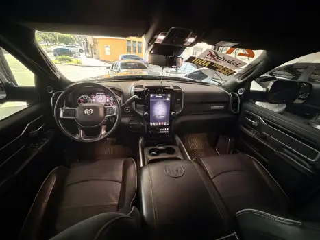 RAM 2500 6.7 I6 24V SLT CABINE DUPLA TURBO DIESEL NIGHT EDITION 4X4 AUTOM�TICO, Foto 10
