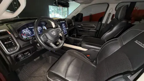 RAM 2500 6.7 I6 24V SLT CABINE DUPLA TURBO DIESEL LARAMIE 4X4 AUTOM�TICO, Foto 9
