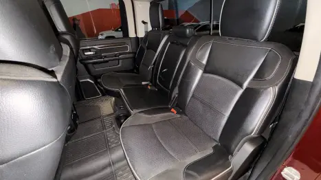 RAM 2500 6.7 I6 24V SLT CABINE DUPLA TURBO DIESEL LARAMIE 4X4 AUTOM�TICO, Foto 16