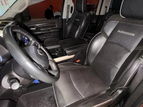 RAM 2500 6.7 I6 24V SLT CABINE DUPLA TURBO DIESEL LARAMIE 4X4 AUTOMÁTICO, Foto 10