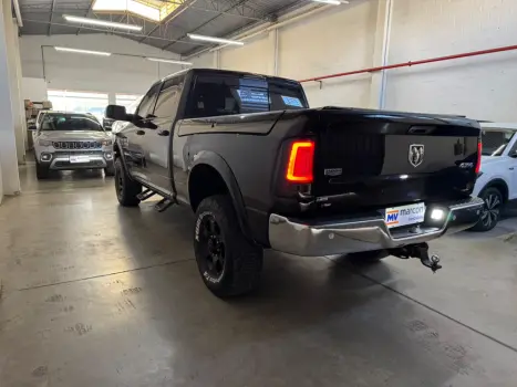 RAM 2500 6.7 I6 24V SLT CABINE DUPLA TURBO DIESEL LARAMIE 4X4 AUTOMÁTICO, Foto 7