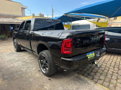 RAM 3500 6.7 I6 LARAMIE NIGHT EDITION CABINE DUPLA 4X4 TURBO DIESEL AUTOMÁTICO, Foto 5
