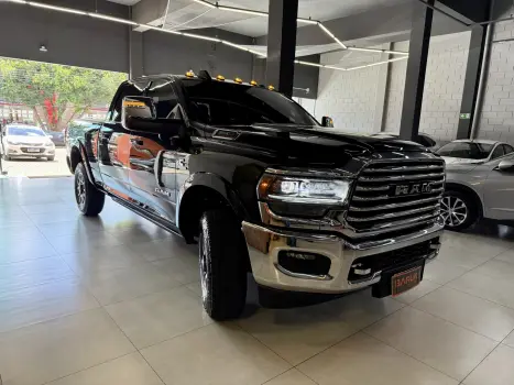 RAM 3500 6.7 I6 LIMITED LONG HORN CABINE DUPLA 4X4 TURBO DIESEL AUTOMÁTICO, Foto 3 RAM 3500 6.7 I6 LIMITED LONG HORN CABINE DUPLA 4X4 TURBO DIESEL AUTOMÁTICO, Foto 3