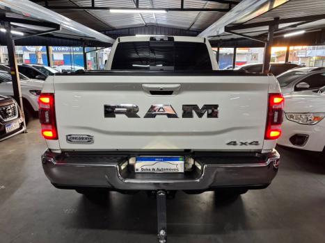 RAM 3500 6.7 I6 LIMITED LONG HORN CABINE DUPLA 4X4 TURBO DIESEL AUTOM�TICO, Foto 4