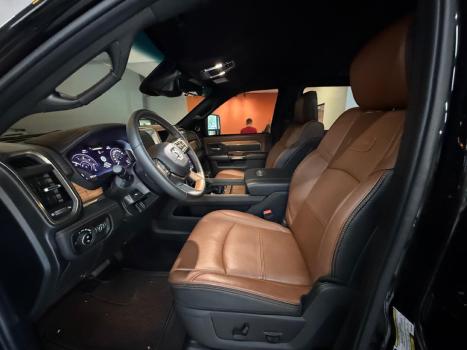 RAM 3500 6.7 I6 LIMITED LONG HORN CABINE DUPLA 4X4 TURBO DIESEL AUTOM�TICO, Foto 13