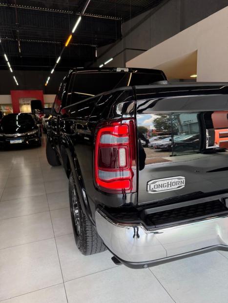 RAM 3500 6.7 I6 LIMITED LONG HORN CABINE DUPLA 4X4 TURBO DIESEL AUTOM�TICO, Foto 19