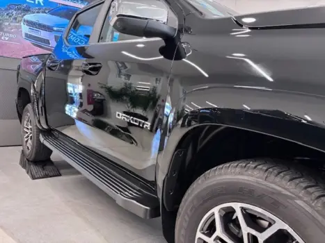 RAM Dakota 2.2 4P TURBO DIESEL LARAMIE 4X4 AUTOM�TICO, Foto 3
